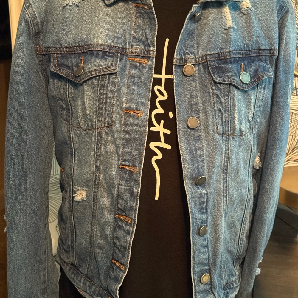 Texas Tech Denim Jacket 
Size Small, Distressed
Pre-loved in Excellent Condition